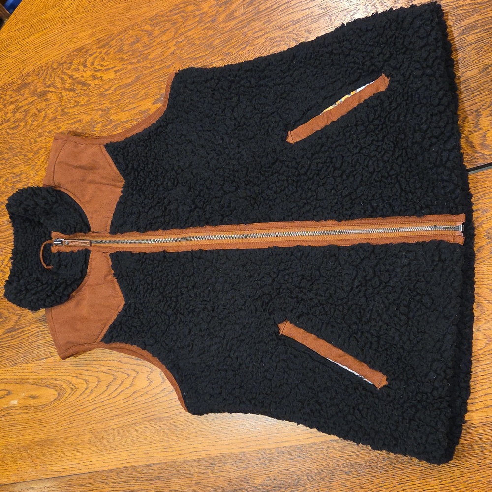 Cruel Women's Sherpa Vest Size Large
